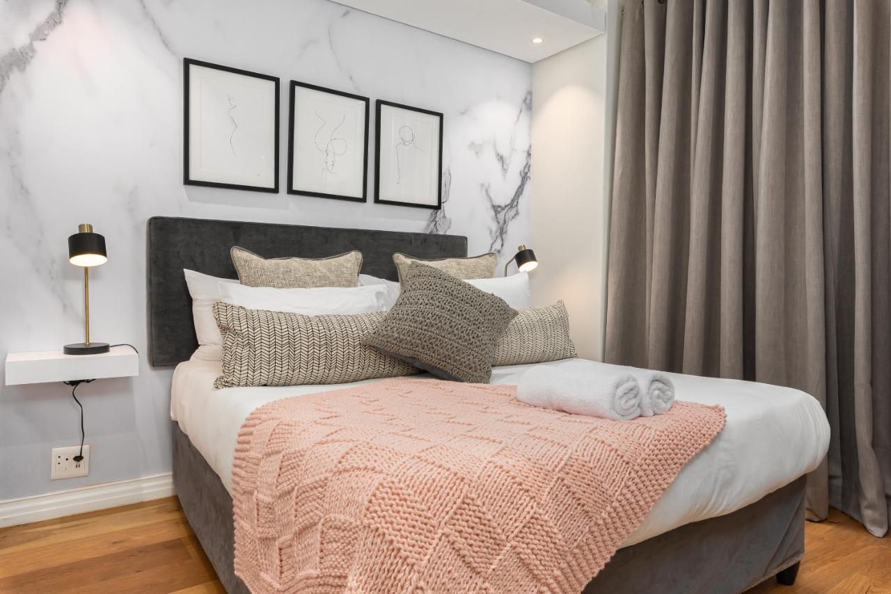 Luxury De Waterkant Apartments ケープタウン エクステリア 写真